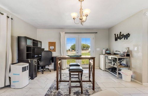 Prescott Valley Apartment | Cozy guest house with AC, WiFi, shared yard, playground, & amazing views