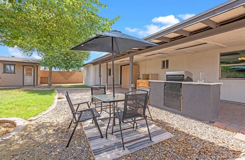 Maryvale House | Cozy Guest Suite in Phoenix, Arizona