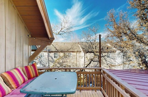 Durango House | Cozy home with fully stocked kitchen, wifi & great location
