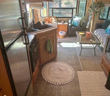 Kingman Villa | Cozy Hualapai Mountain Escape Firepit Trails and Stars