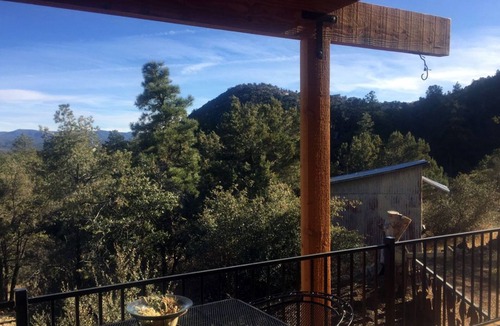 Prescott House | Cozy mountain chalet nestled at Thumb Butte with stunning views & 5 min to town.