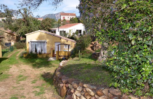 Cauro House | Cozy vacation home with whirlpool.