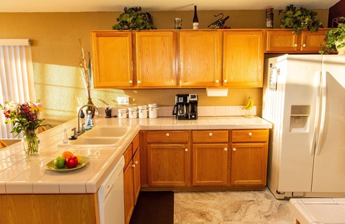 The Bluffs House | Delightful, cozy home w/breathtaking mtn views. Near hiking, golf & restaurants!