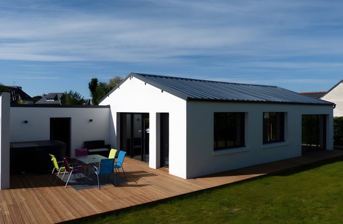 Perros-Guirec House | Design House with Spa, Single-Story, Garden