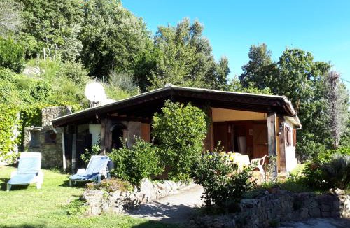 Isolaccio-di-Fiumorbo Ski Chalet | DISCRET, APAISANT, CALME entre MER et MONTAGNE, THERMALISME