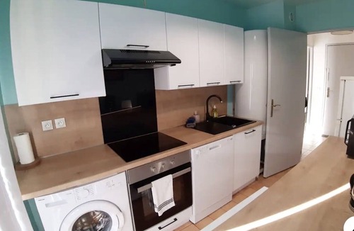 Chessy Apartment | DISNEYLAND flat, 8 guests, Wifi, RER A train at 2mn walk ,Paris 35 mnLuxury Apt