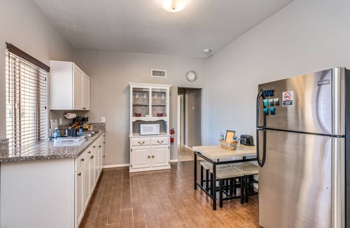 Tucson House | Eastside casita with free WiFi, central AC, private W/D, and kitchenette
