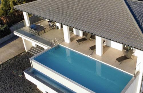 Eccica-Suarella Villa | EXCEPTIONNELLE VILLA Proche d'AJACCIO et PORTICCIO