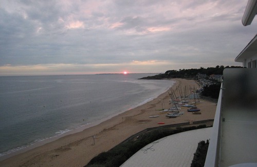 Pornichet Apartment | Facing the sea, Direct beach access/duplex apartment ideal for family/children, Wifi+tv