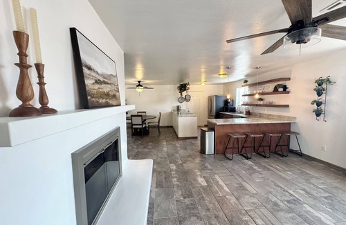 Yuma House | Family-Friendly 3BR house in Prime Location-near hospital – PETS STAY FREE
