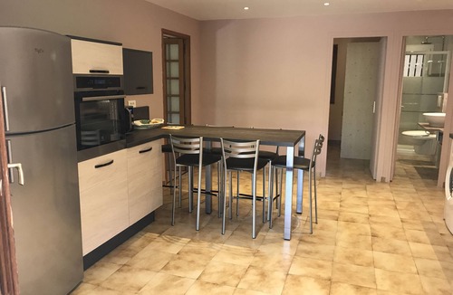 Sainte-Lucie-de-Porto-Vecchio Apartment | Flat with garden, 5000 sq. mt. of land, ideally located at Pinarello beach