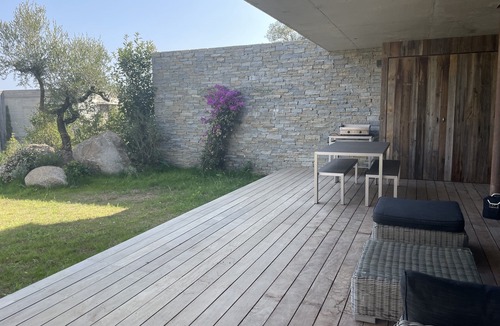 Pinarellu Apartment | Apartment T3 d'Architecte * Beach access, Swimming pool, Sauna, Fitness & Massages