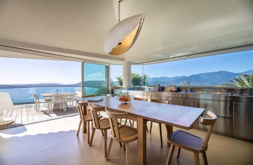 Pinarellu Villa | Villa Luna Ruscana, sea view, walking distance to