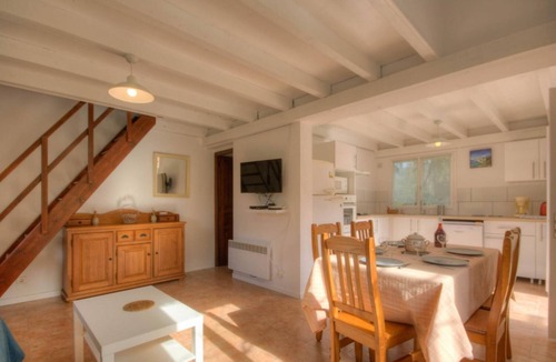 Carbuccia Cottage | Gîte Celavu au Calme Avec Piscine