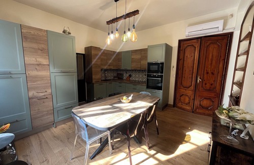 Cardo House | Ground floor mansion for 6 people with swimming pool and jacuzzi