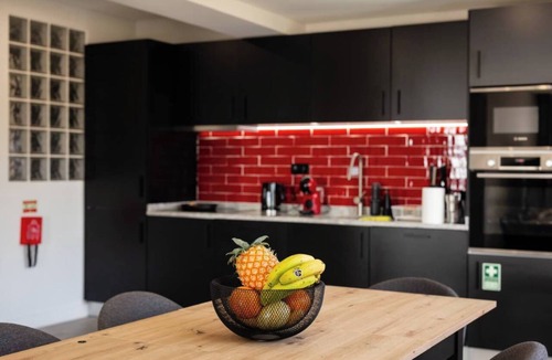 Saint-Denis Apartment | GuestReady - Chic apartment with balcony