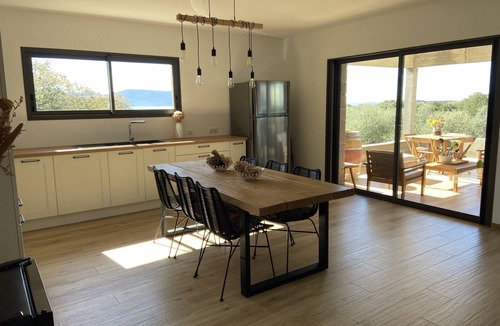 Porto Pollo Apartment | Haut de Villa, Calme, vue mer