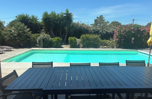 Lecci Villa | Heated pool - Beaches 2 min - 5 bedrooms - Clim Wifi