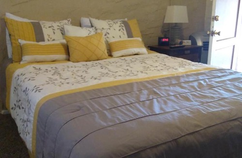 Chloride Hotel | Historic Sheps Miners Inn near Kingman, AZ