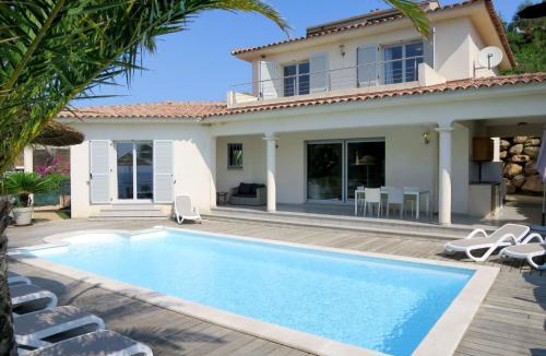 Tarcu House | Holiday Home Villa Ottavi by Interhome