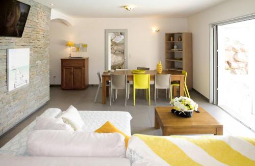 Tarcu House | Holiday Home Villa Ottavi by Interhome