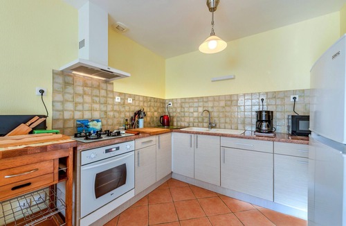 Roscoff House | Holiday Home 'Maison De Caractère' with Wi-Fi