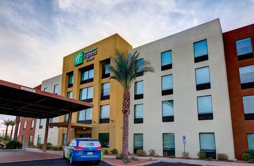 Desert Ridge West Hotel | Holiday Inn Express & Suites - Phoenix North - Scottsdale, an IHG Hotel