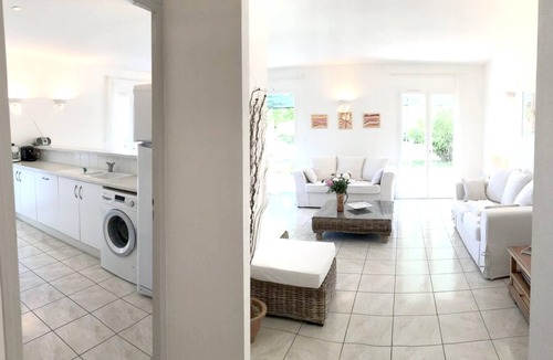 Solaro Villa | Homerez - 200 m away from the beach! Nice villa for 6 ppl. with swimming-pool