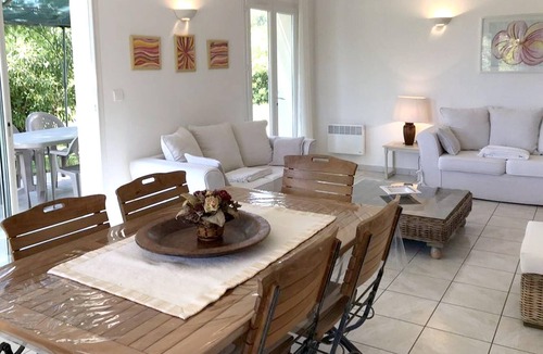 Solaro Villa | Homerez - 200 m away from the beach! Nice villa for 6 ppl. with swimming-pool