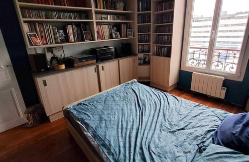 Saint-Denis Apartment | Homerez - Comfy Apt. in Saint-Denis