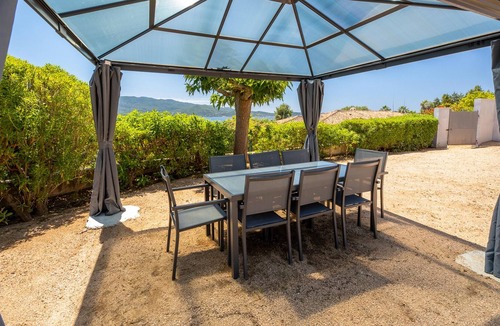 Isolella House | Homerez - Nice house With sea view and garden & Wifi