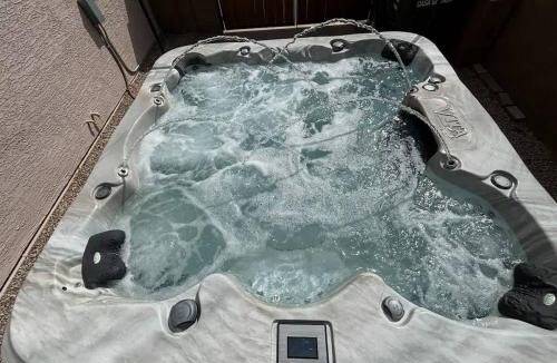 Casa Grande House | Hot Tub Heated Pool Loving Home Villa