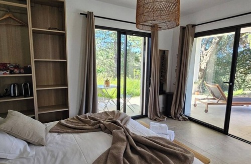 Olmiccia Cottage | Hotel/Residence Casa Pian D'olmo, "Rizzanese" Family Suite