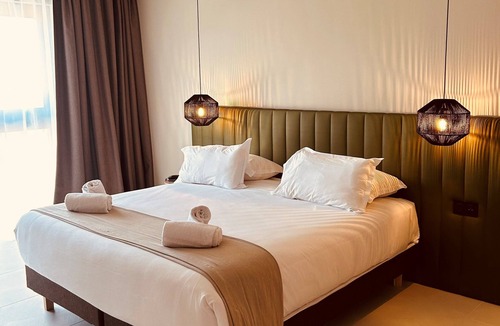 Lucciana Hotel | Hotel Restaurant SPA la Madrague