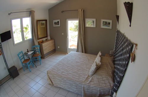 Pietra Long Salvini House | HOUSE and PRIVATE SWIMMING POOL for 6p panoramic SEA VIEW on beaches, mountains CALM