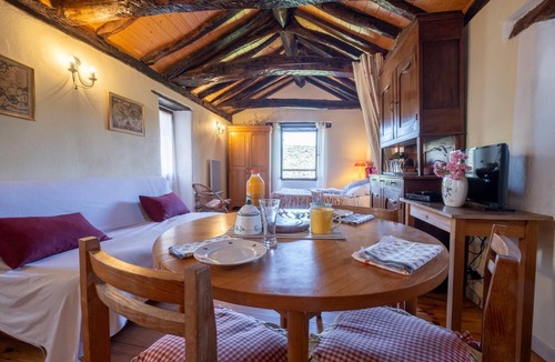 Navas House | House Cavalier 2/4 persons in Gabriac