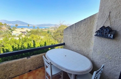 Albitreccia Apartment | House with pool and tennis court in Porticcio