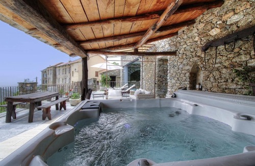 Mazzola House | I Castellucci - MAZZOLA