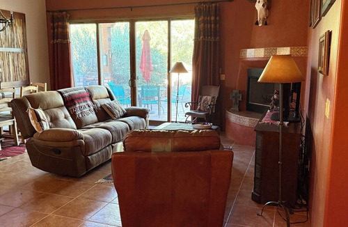 Tumacacori House | Inspired 2 bedroom home on the DeAnza Trail