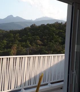 Ventiseri Villa | JOLIE VILLA dans un endroit paisible, à 3 mn de la Mer et de la Montagne
