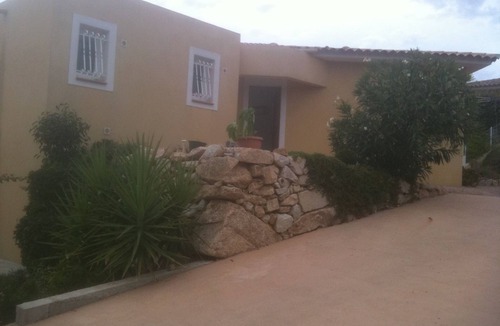 Afa Villa | Jolie Villa for 6 guests near to the sea and the mountain.