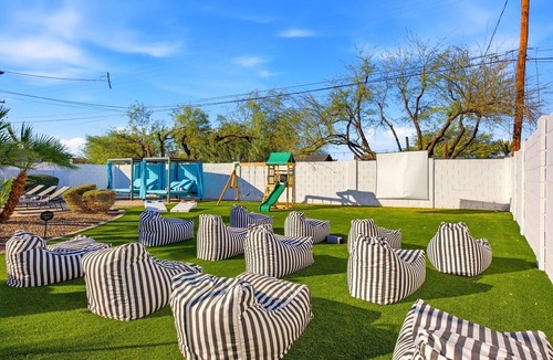 South Scottsdale House | Kicks on Route 66: Scottsdale 8BR Group Haven w/Bowling Alley & Heated Pool