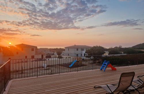 Palasca Villa | L'Osari, villa vue mer, accès plage à pied, golf, jardin clos pour enfants