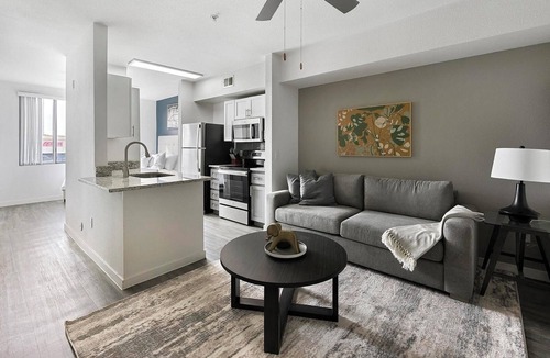 Tempe Apartment | Landing | Stylish Studio, Clubhouse