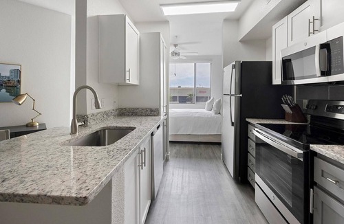 Tempe Apartment | Landing | Stylish Studio, Clubhouse