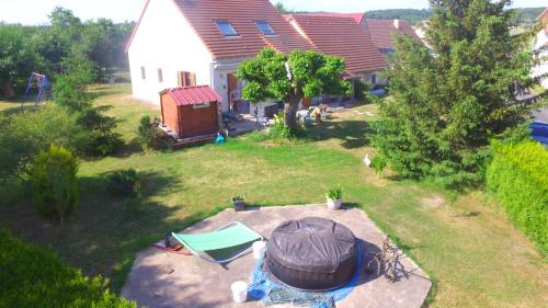 Saint-Romain-sur-Cher Bed & Breakfast | laurilia