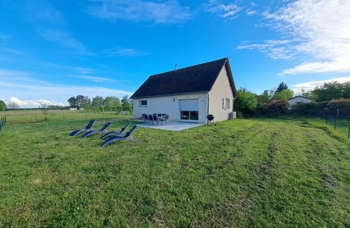 Saint-Romain-sur-Cher House | Le Bonheur est dans le Pré 3* (Happiness is in the Meadow)