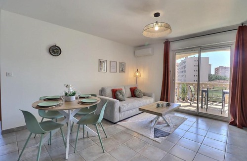 Ajaccio Apartment | Le Dolce Verde Downtown beaches & parking