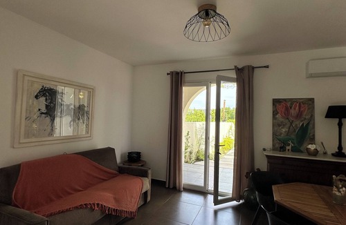 Biguglia House | Les pieds dans l'eau, house sleeps 4, lido de la Marana, unique location.