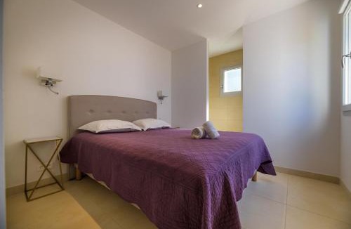 Santa Giulia House | Les Pins de Santa Giulia